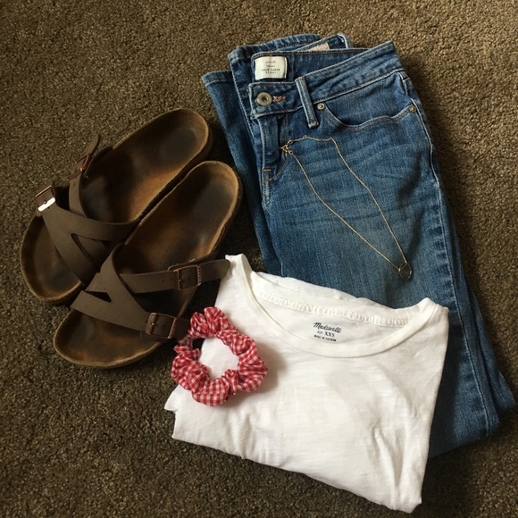 Levi's Denim - Levi’s Basic Jeans size 25